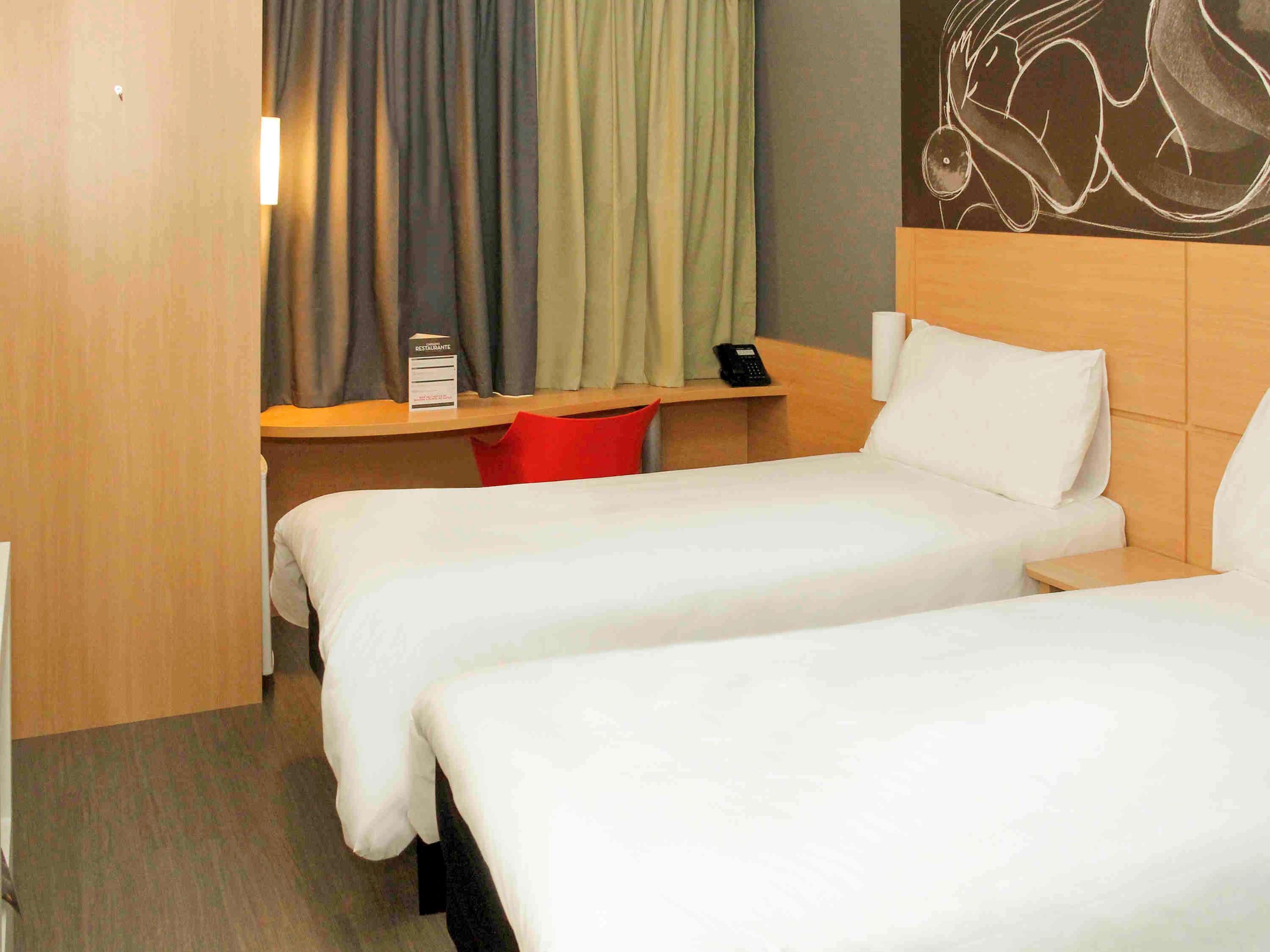 Ibis 3*