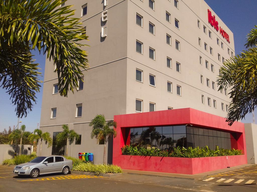 Ibis Jatai
